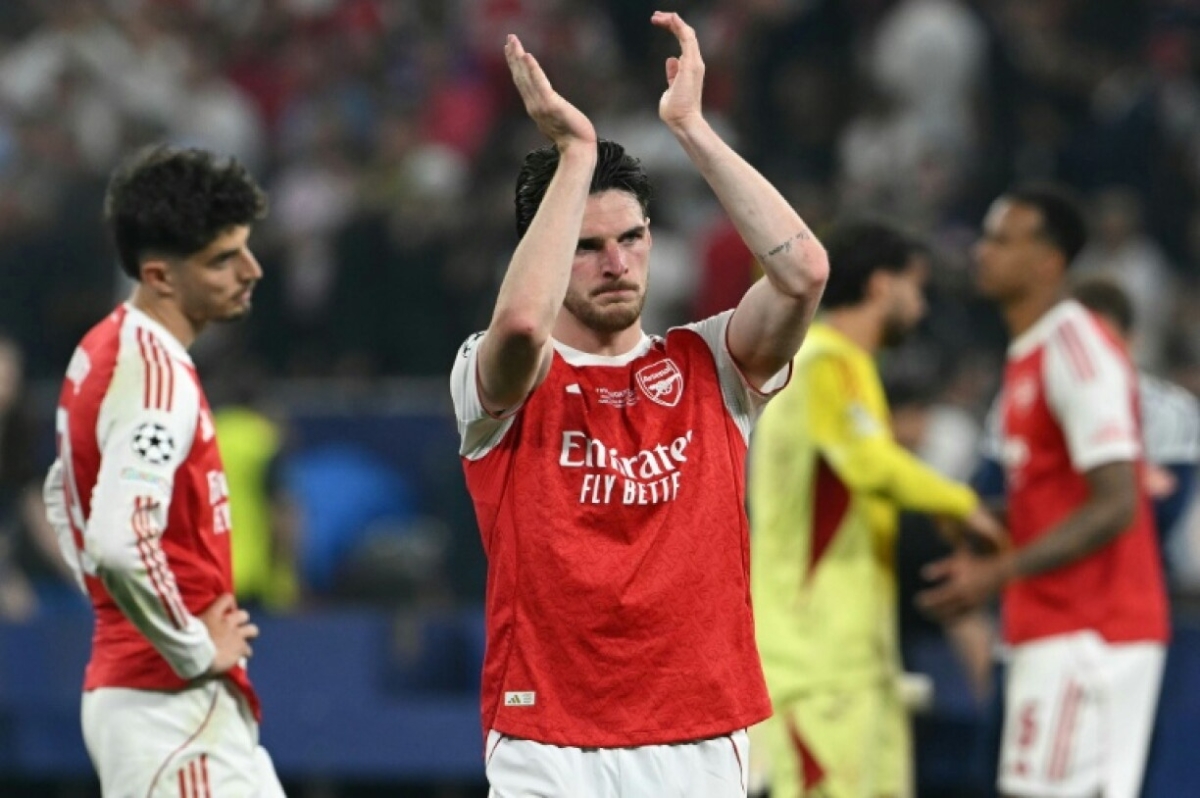 Game đổi thưởng uy tín NEW88: Rice bảo vệ Gabriel và Eze sau thất bại ở chung kết Champions League - hình ảnh - new88-app.vip