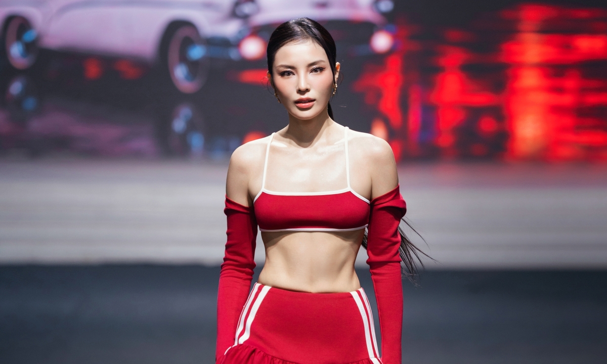 Đỗ Mạnh Cường và xu hướng thời trang thể thao: Cảm hứng cho phong cách cá cược năng động tại NEW88 - hình ảnh - new88-app.vip
