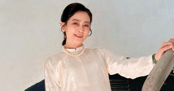 Nữ NSƯT Tuyết Thu lên chức Phó Chủ tịch Hội Sân khấu TP.HCM: Hành trình viên mãn bên chồng cựu công an - hình ảnh - new88-app.vip