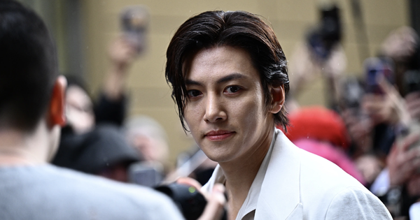 Ji Chang Wook dính bê bối trốn thuế: Cú sốc với fan Việt và cơ hội giải trí tại NEW88 - hình ảnh - new88-app.vip Ji Chang Wook dính bê bối trốn thuế: Cú sốc với fan Việt và cơ hội giải trí tại NEW88 - hình ảnh - new88-app.vip